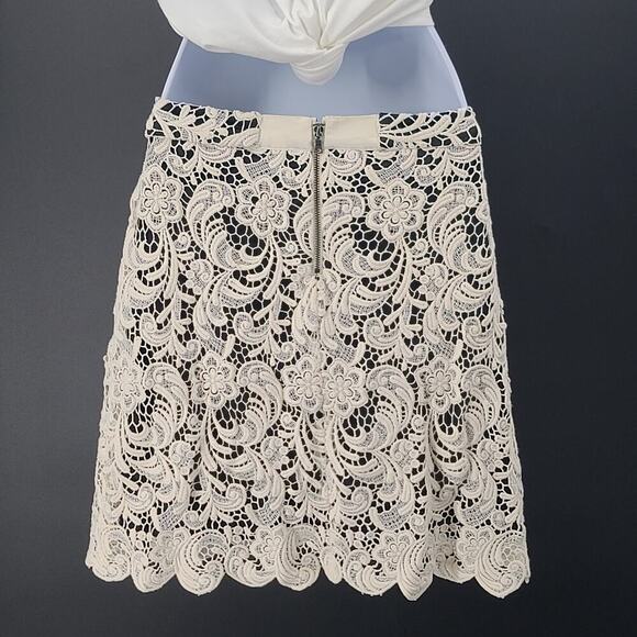 Alice+Olivia Lucia Lace women's skirt Ivory Cottagecore Coquette Feminine Small - Picture 4 of 8
